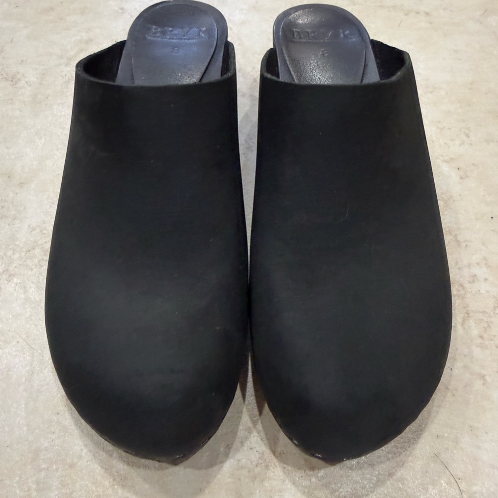 Bryr Monochrome Gabe